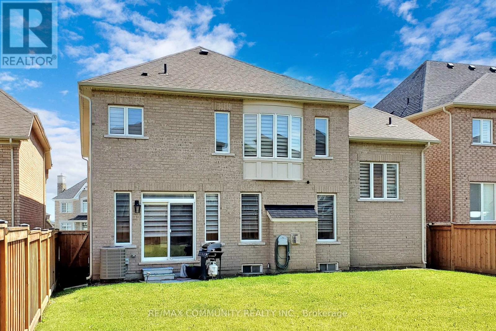 4 Flay Court, Innisfil, Ontario  L0L 1L0 - Photo 32 - N12610126