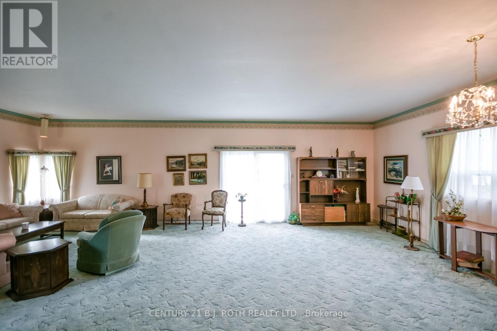 164 Cook Street, Barrie, Ontario  L4M 4G9 - Photo 8 - S12559018