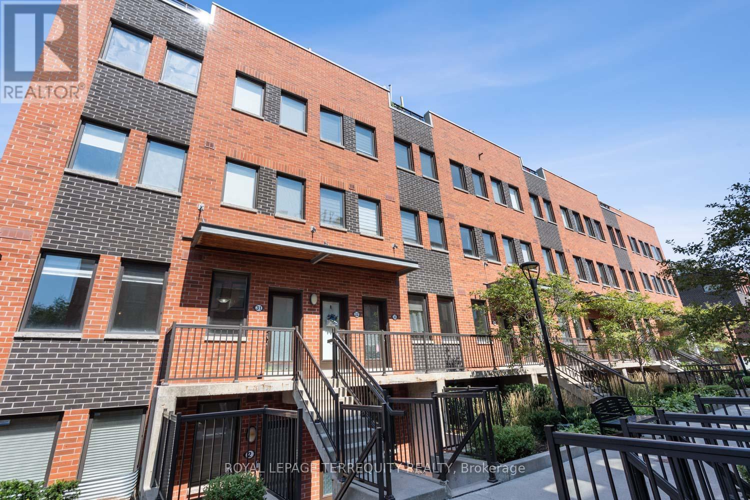 31 - 871 WILSON AVENUE, Toronto, Ontario