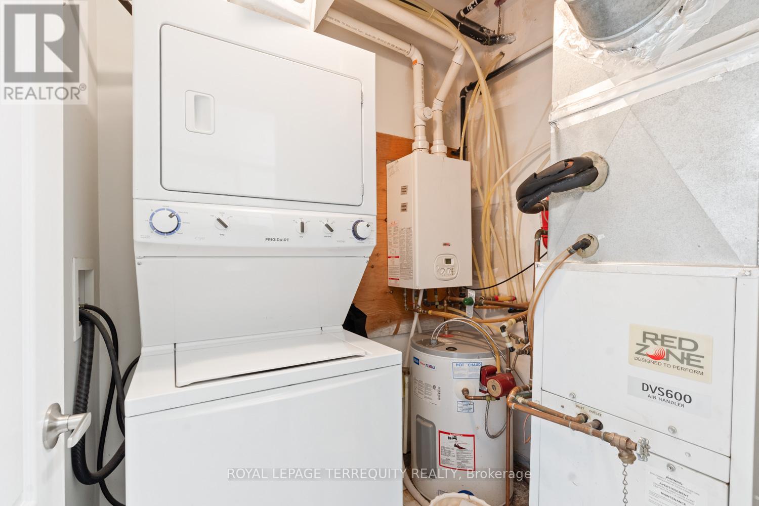 31 - 871 Wilson Avenue, Toronto, Ontario  M3K 1E6 - Photo 25 - W12610058