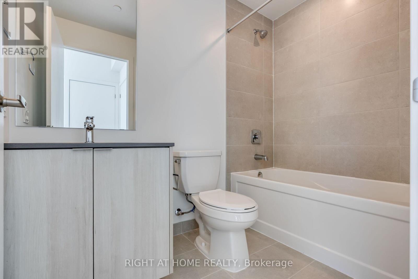 305 - 2088 James Street, Burlington, Ontario  L7R 0H2 - Photo 20 - W12610118