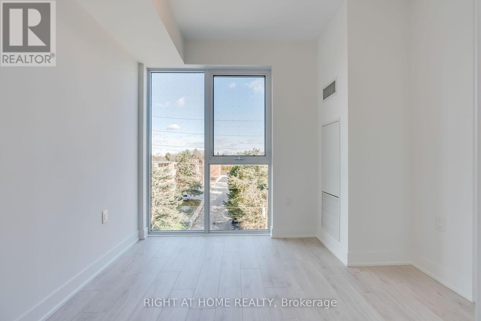 305 - 2088 James Street, Burlington, Ontario  L7R 0H2 - Photo 22 - W12610118