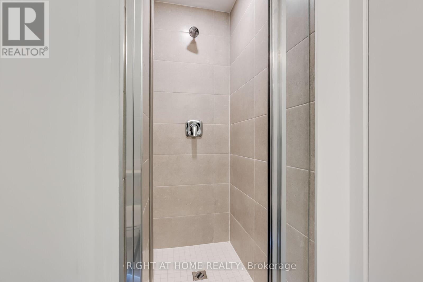 305 - 2088 James Street, Burlington, Ontario  L7R 0H2 - Photo 25 - W12610118