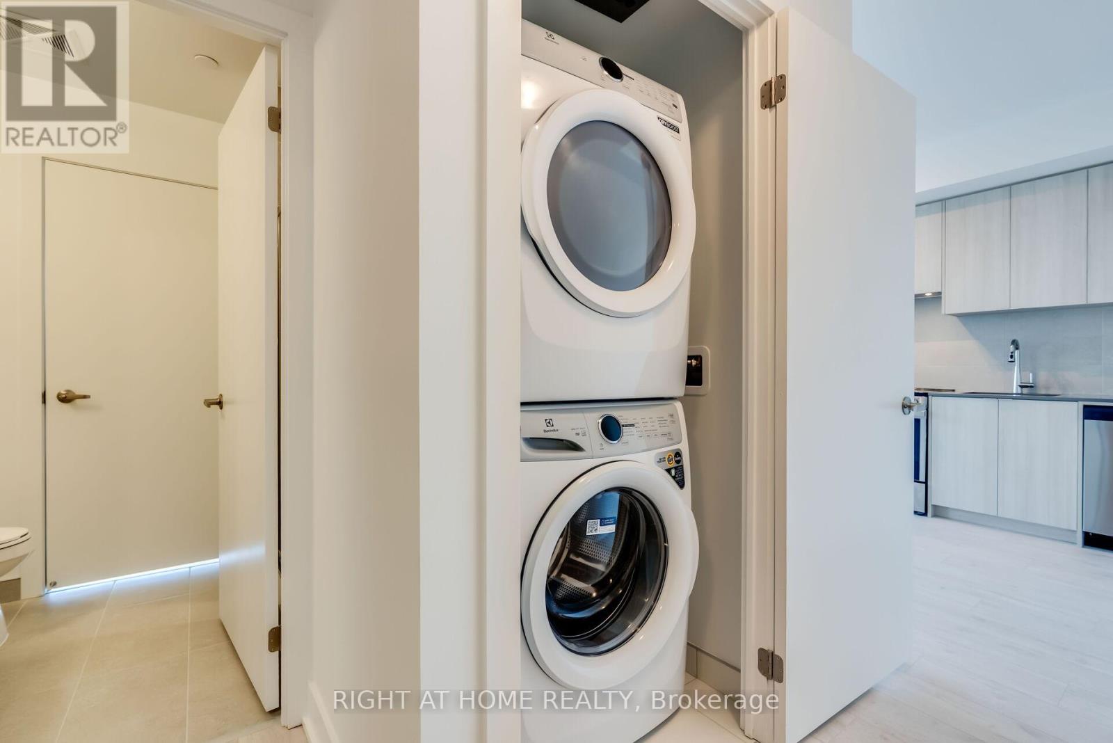 305 - 2088 James Street, Burlington, Ontario  L7R 0H2 - Photo 26 - W12610118