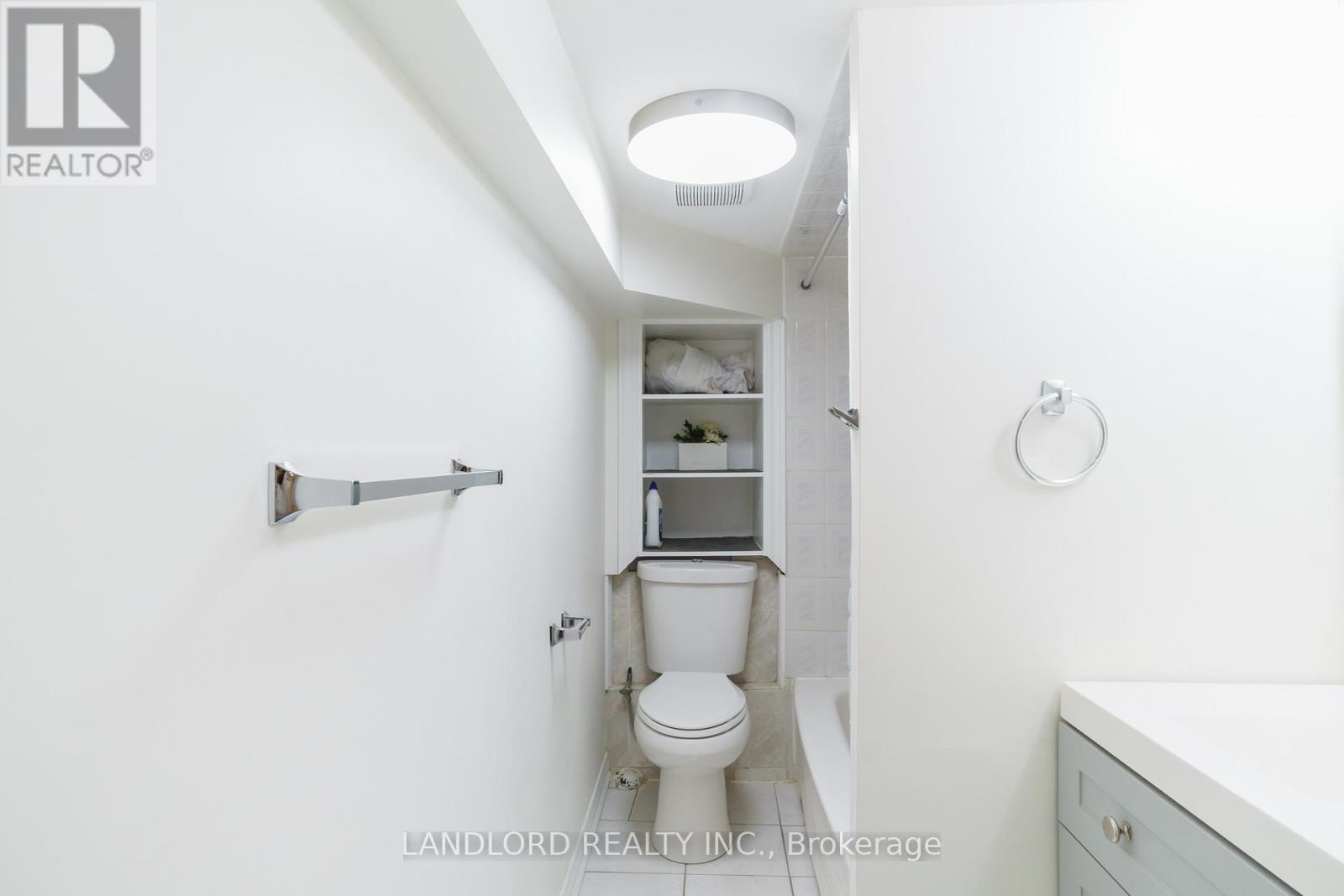 Lower - 107 Nairn Avenue, Toronto, Ontario  M6E 4G9 - Photo 12 - W12610146