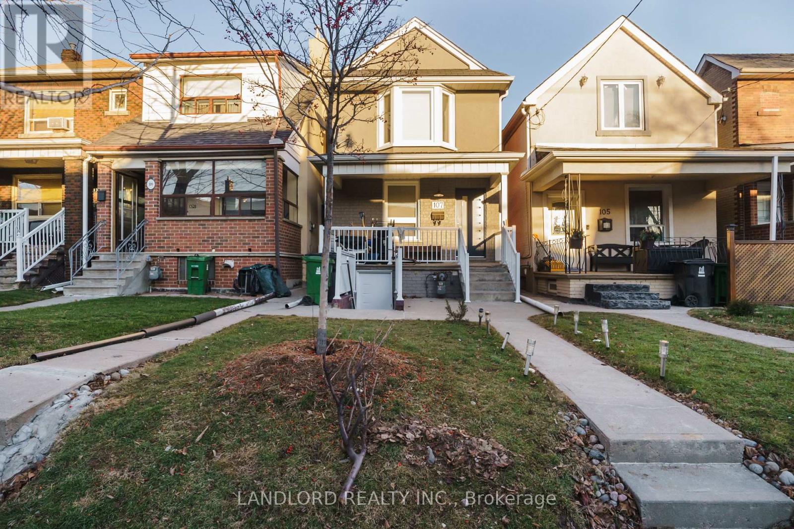 Lower - 107 Nairn Avenue, Toronto, Ontario  M6E 4G9 - Photo 24 - W12610146