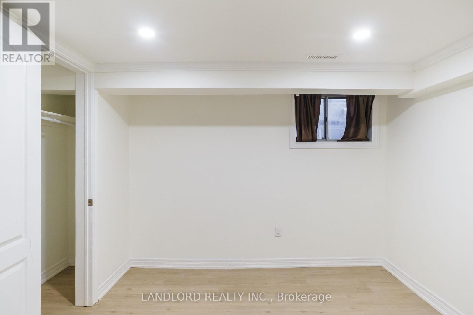 Lower - 107 Nairn Avenue, Toronto, Ontario  M6E 4G9 - Photo 9 - W12610146