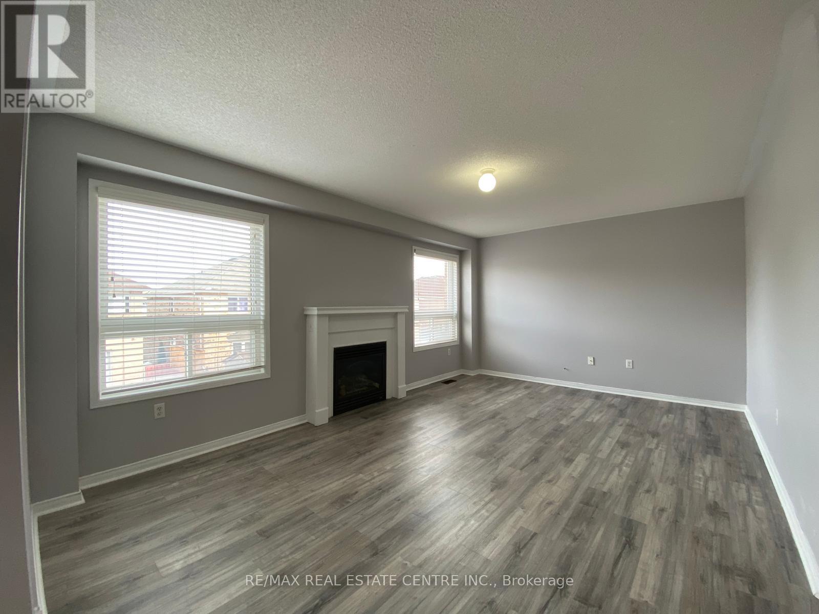 96 Luella Crescent, Brampton (Fletcher's Meadow), Ontario  L7A 3H5 - Photo 7 - W12610160