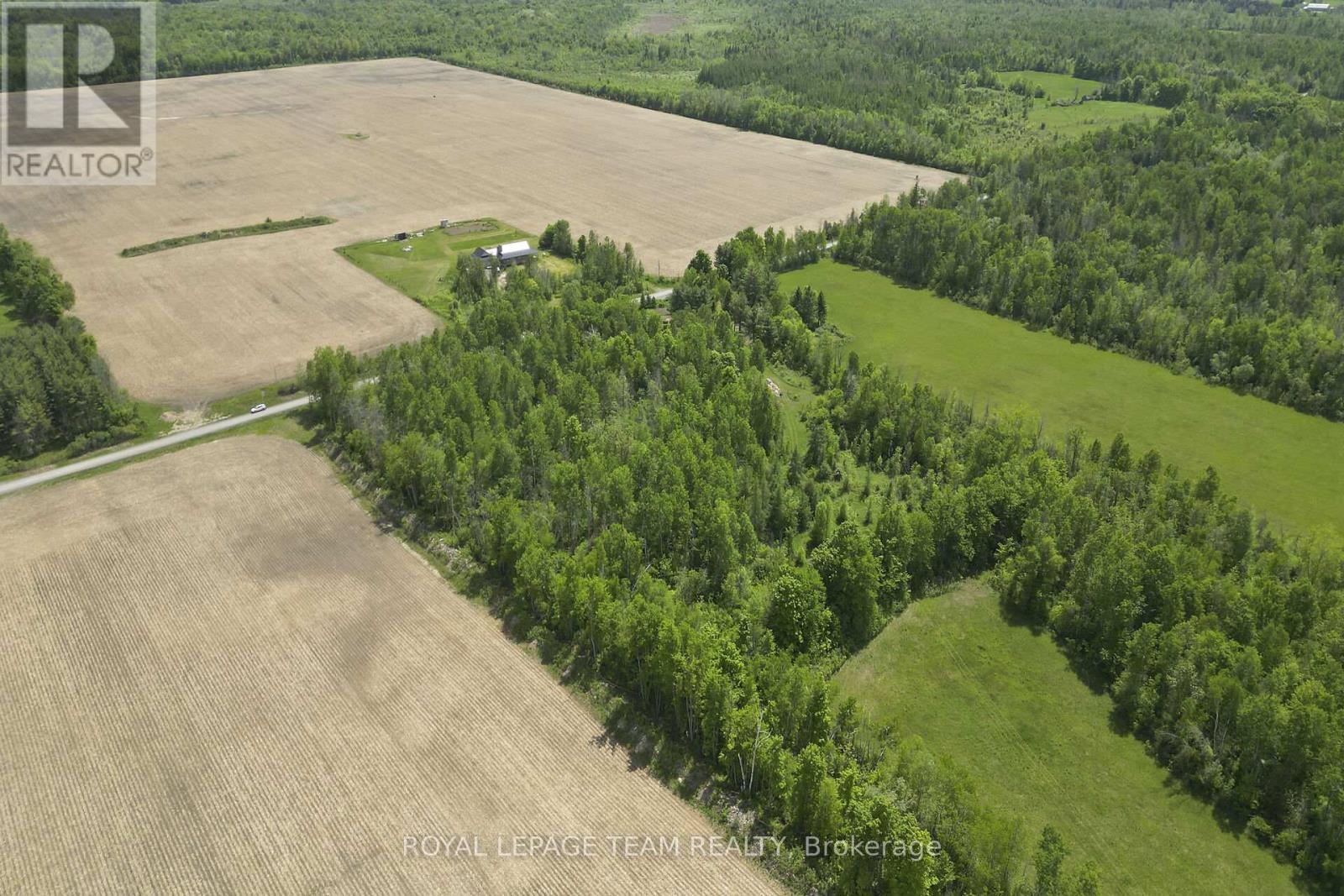 2819 Cowell Road, Ottawa, Ontario  K0A 2T0 - Photo 35 - X12210299