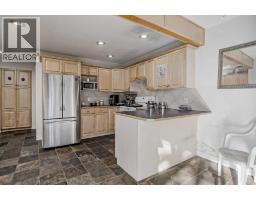 1468 Renfrew Drive NE Renfrew