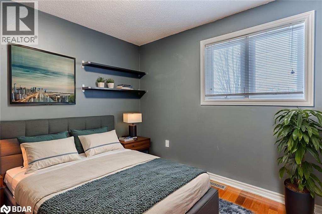 6 Laurelwood Lane, Barrie, Ontario  L4N 0Z8 - Photo 10 - 40792927