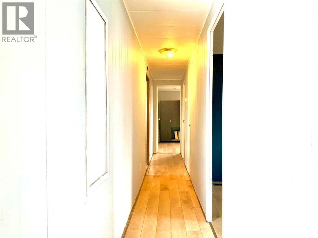 33, 895 Elizabeth Street, Pincher Creek, Alberta  T0K 1W0 - Photo 18 - A2273694