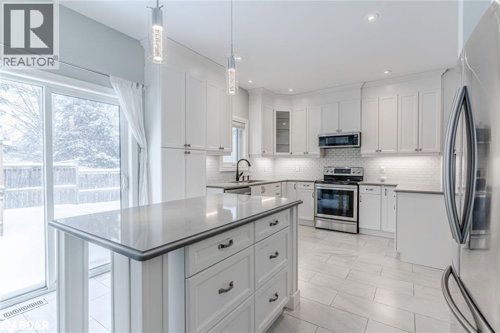 6 Laurelwood Lane, Barrie, Ontario  L4N 0Z8 - Photo 3 - 40792927