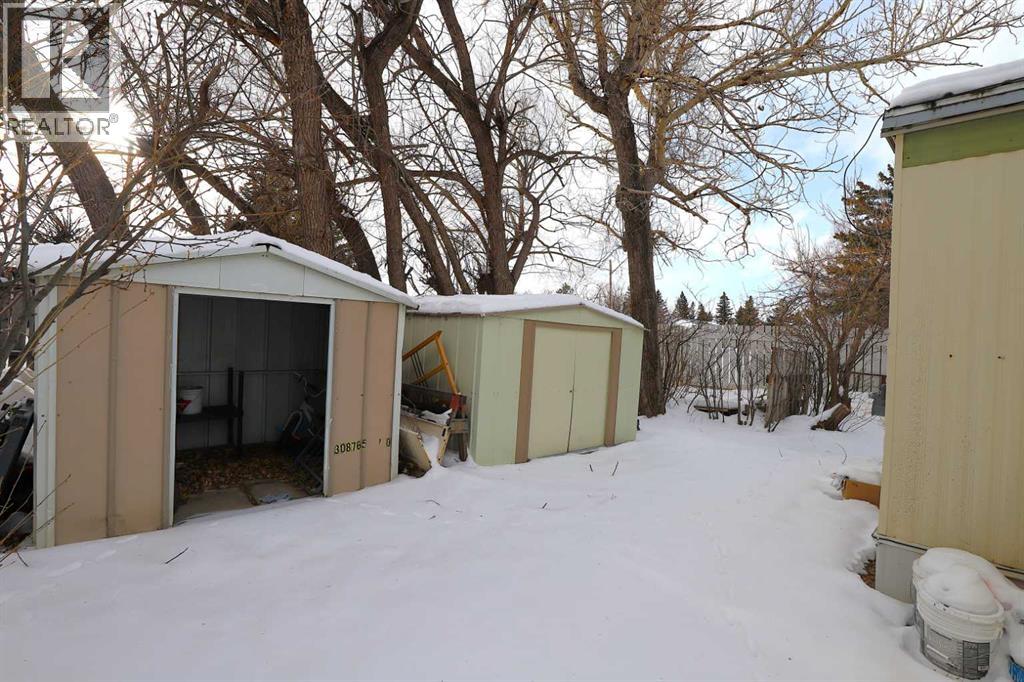 33, 895 Elizabeth Street, Pincher Creek, Alberta  T0K 1W0 - Photo 21 - A2273694