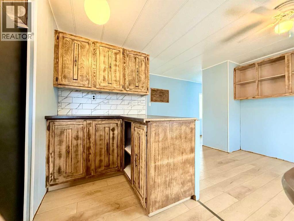 33, 895 Elizabeth Street, Pincher Creek, Alberta  T0K 1W0 - Photo 8 - A2273694