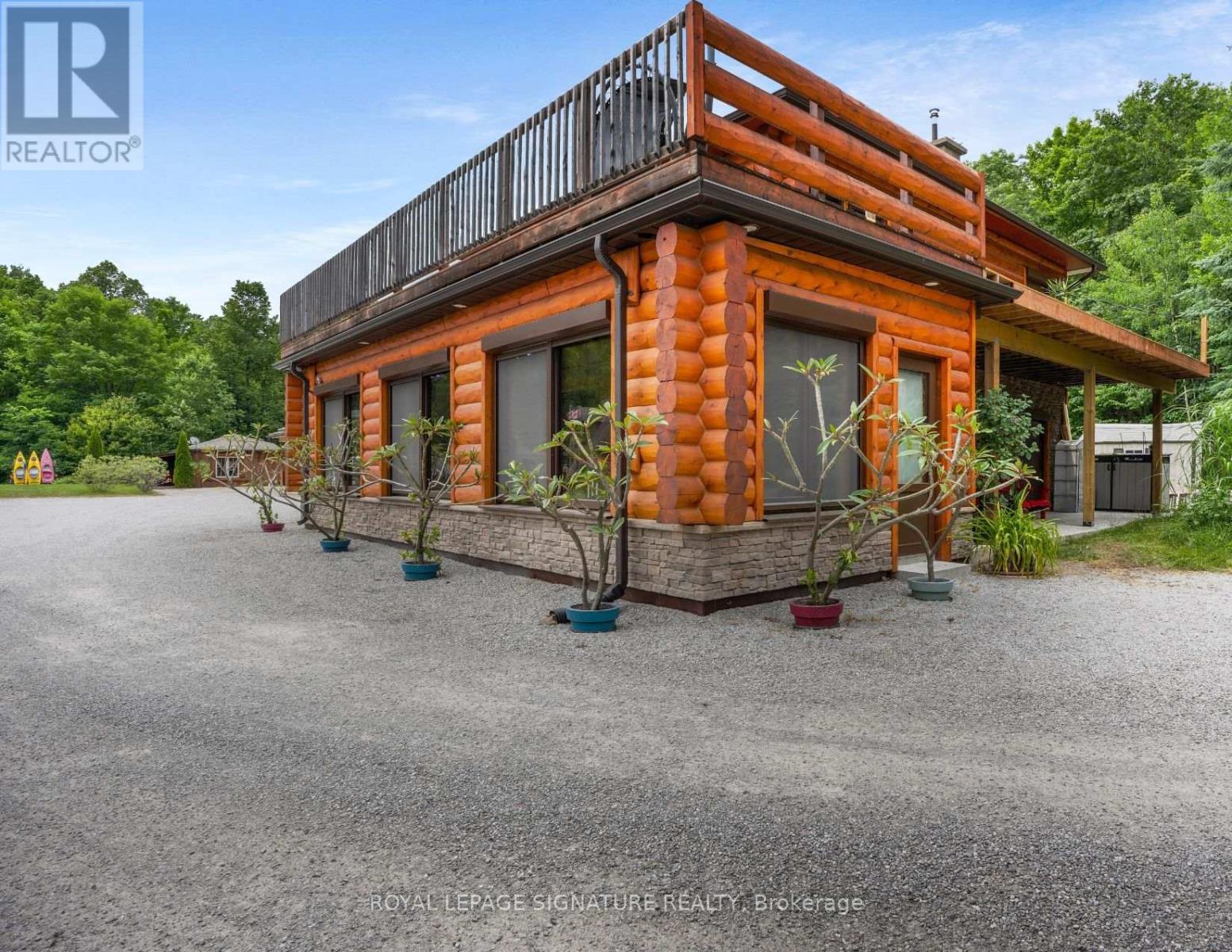 1064 Omagaki Road, Minden Hills, Ontario  K0M 2K0 - Photo 10 - X12610090