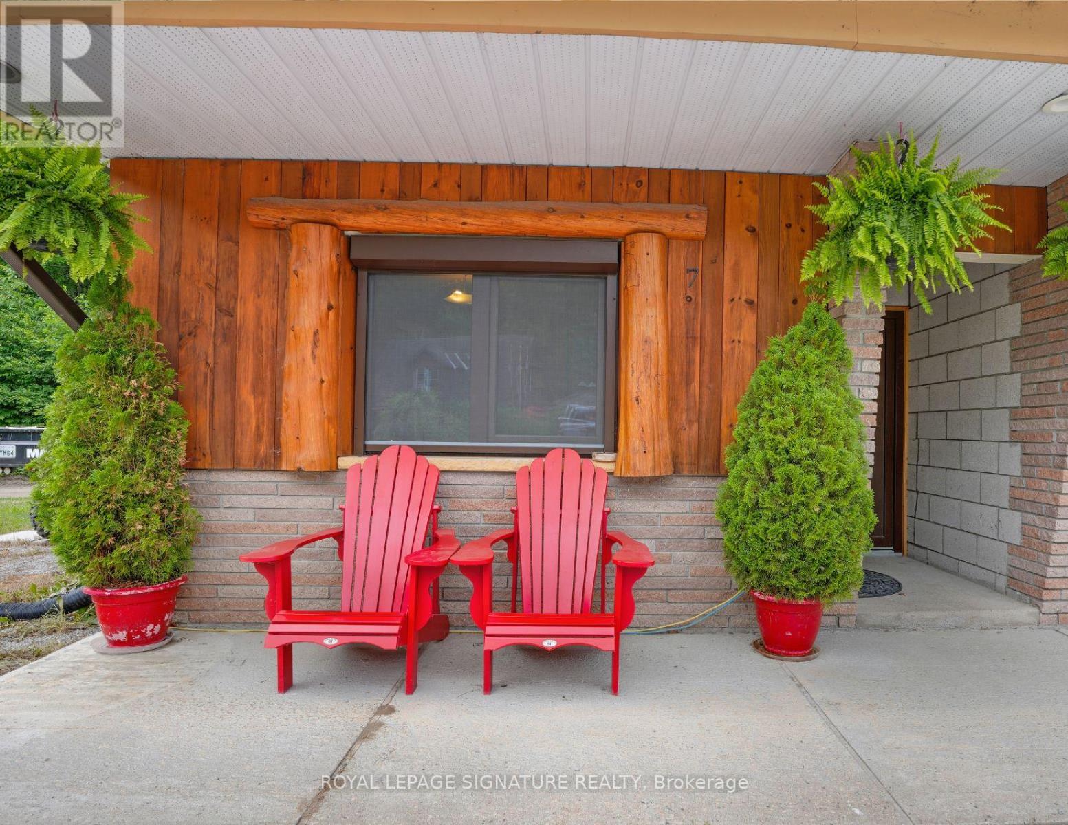 1064 Omagaki Road, Minden Hills, Ontario  K0M 2K0 - Photo 13 - X12610090