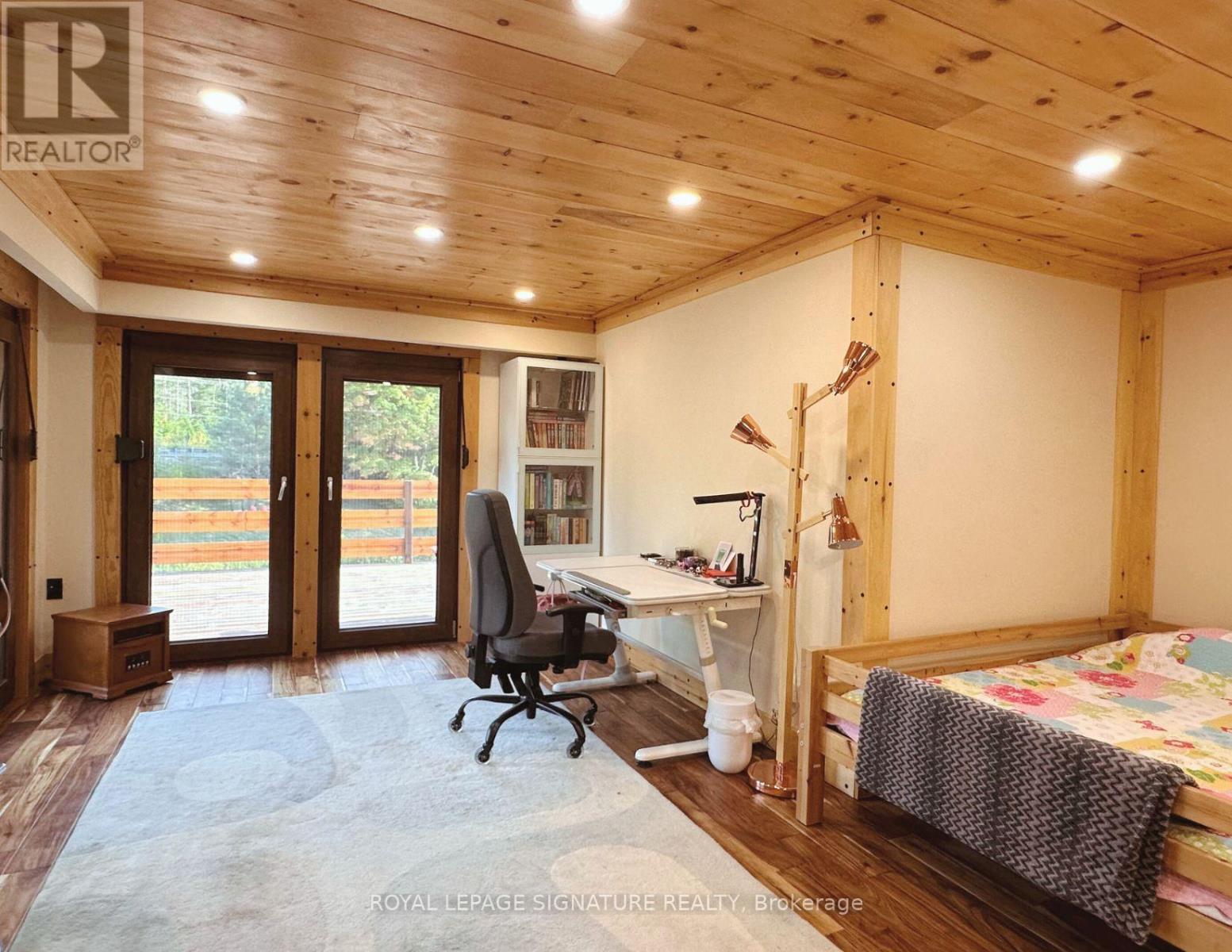 1064 Omagaki Road, Minden Hills, Ontario  K0M 2K0 - Photo 29 - X12610090