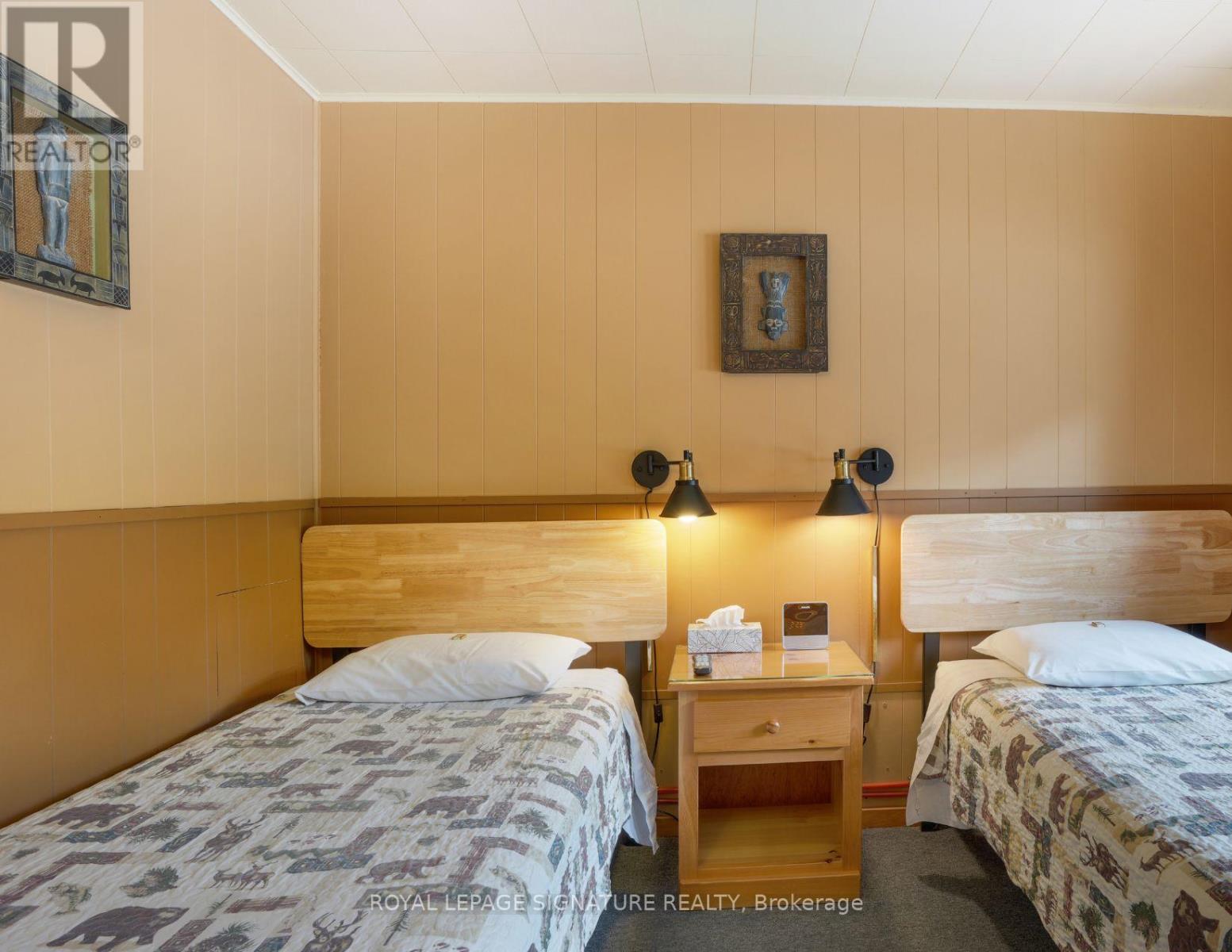 1064 Omagaki Road, Minden Hills, Ontario  K0M 2K0 - Photo 33 - X12610090