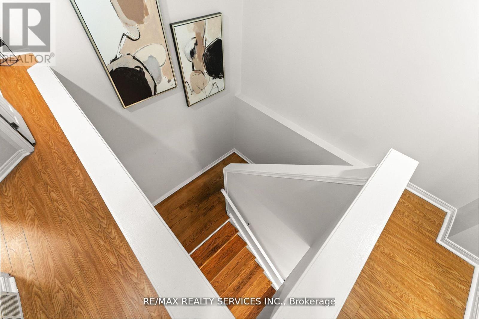 26 Woolwich Street, Kitchener, Ontario  N2K 1R9 - Photo 16 - X12610104