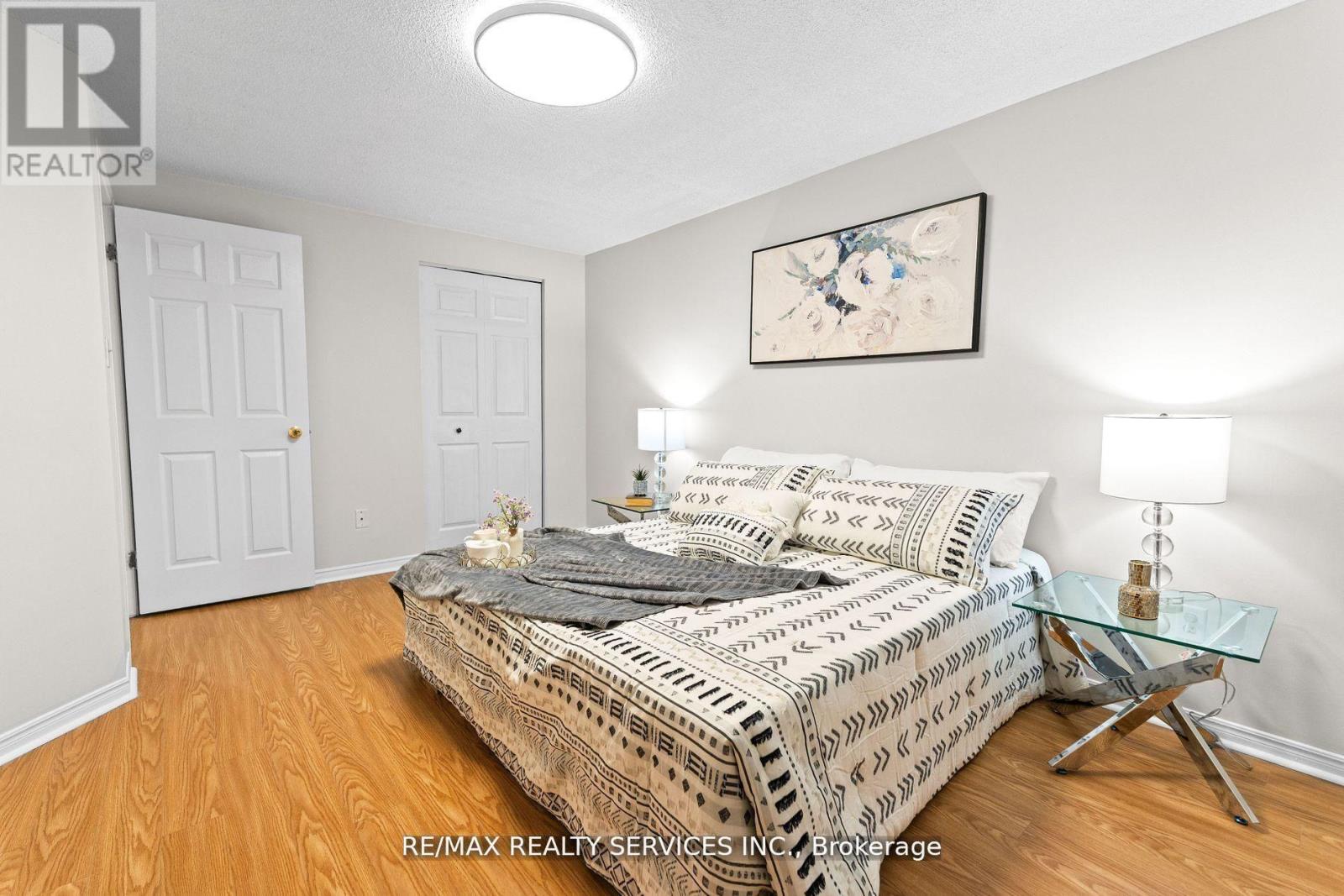 26 Woolwich Street, Kitchener, Ontario  N2K 1R9 - Photo 18 - X12610104