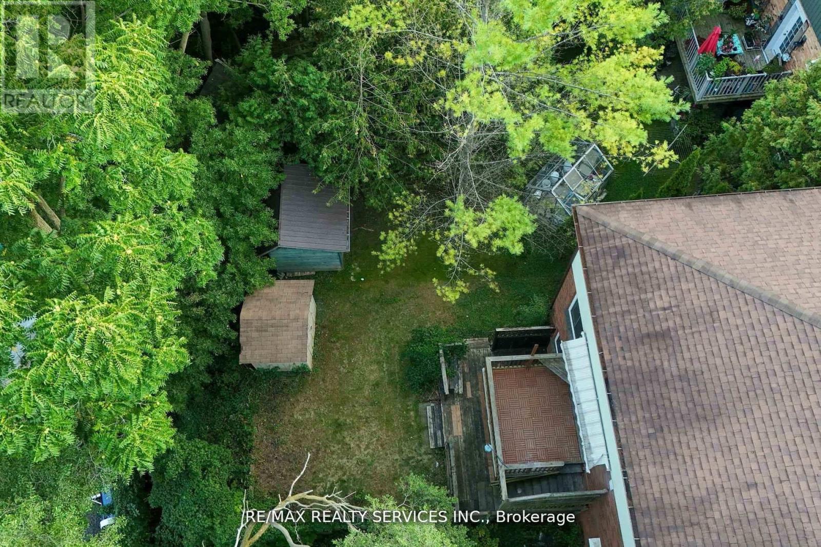 26 Woolwich Street, Kitchener, Ontario  N2K 1R9 - Photo 39 - X12610104