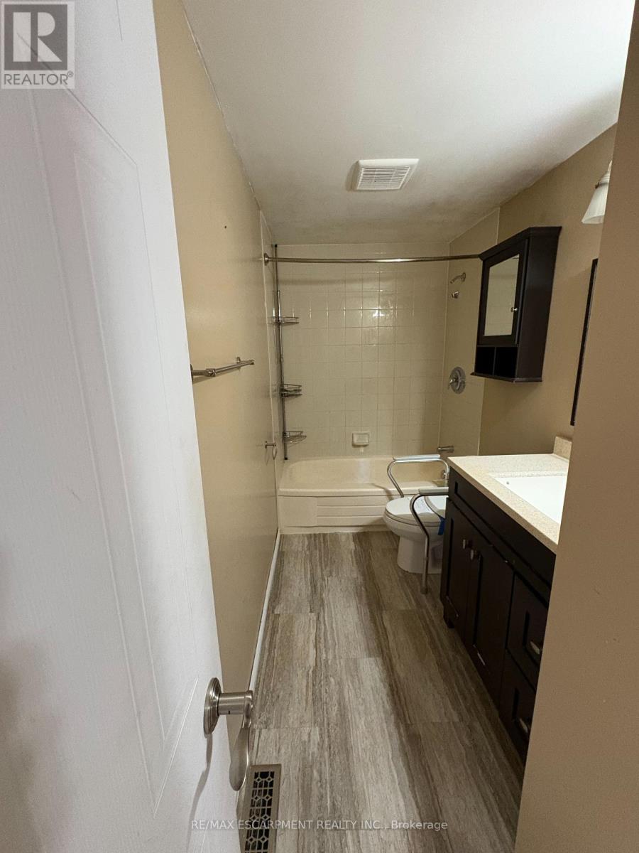 29 - 1247 Huron Street, London East, Ontario  L8G 3Z2 - Photo 11 - X12610108