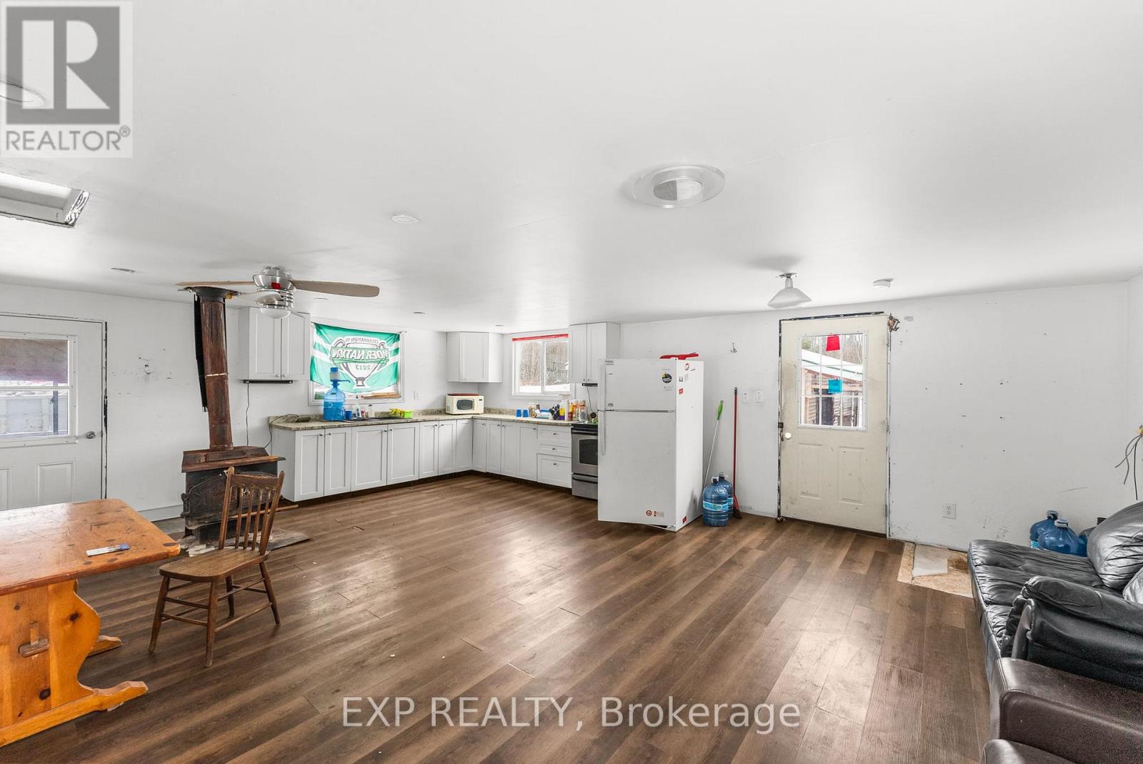 41 River Road, Kawartha Lakes, Ontario K0M 1N0 - Photo 4 - X12610134