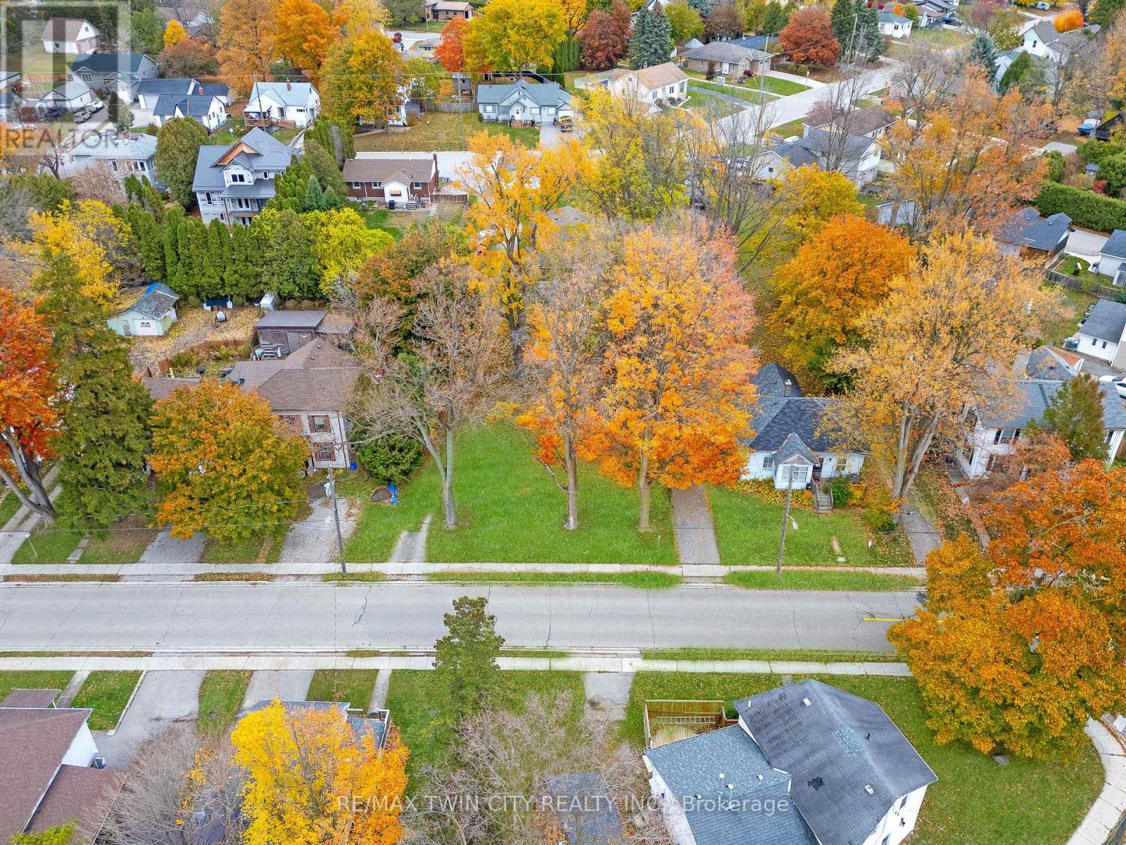 305 Hall Street, Ingersoll, Ontario  N5C 1V8 - Photo 19 - X12610172