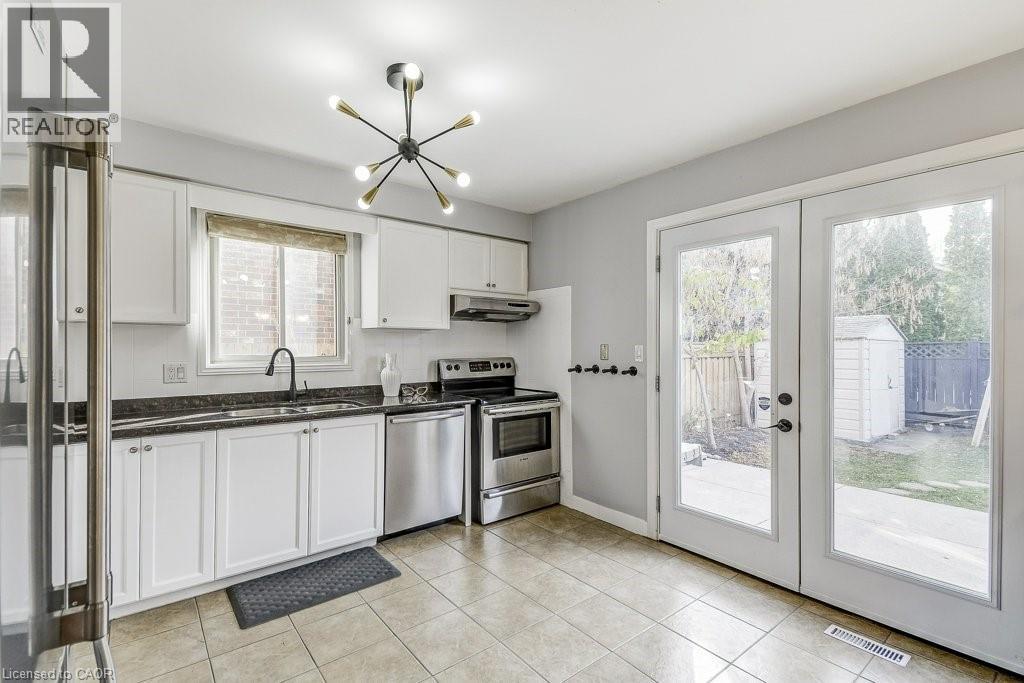 19 National Drive, Stoney Creek, Ontario  L8G 5C3 - Photo 9 - 40782291