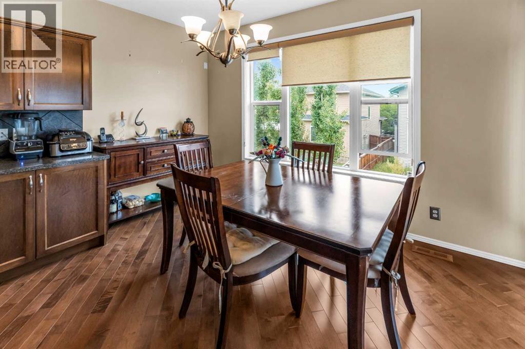 107 Everoak Green Sw, Calgary, Alberta  T2Y 0J6 - Photo 11 - A2266352