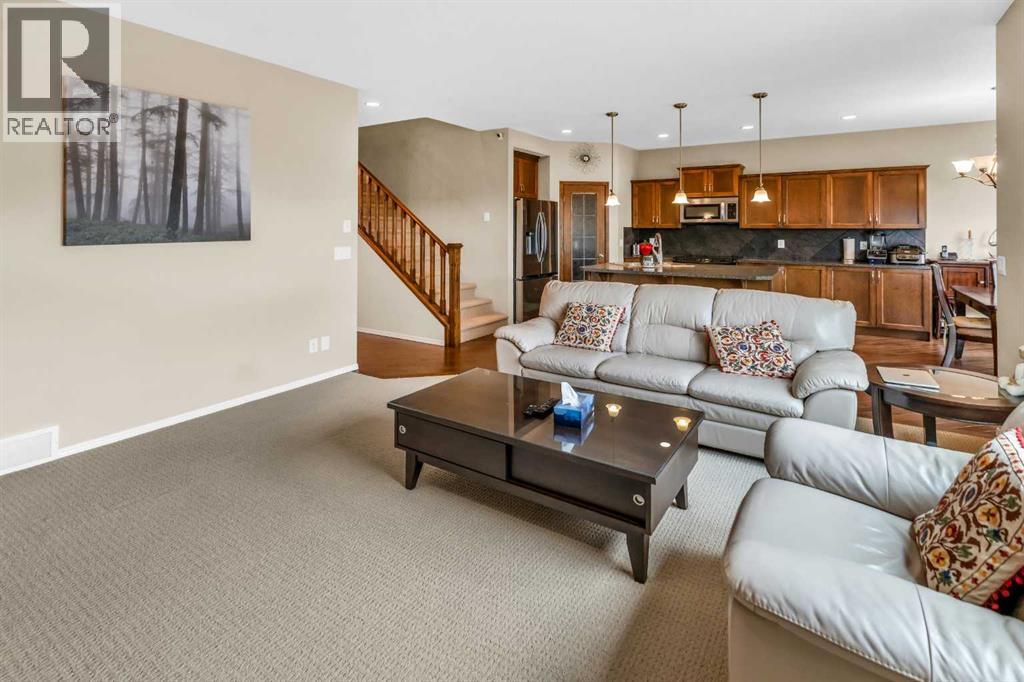 107 Everoak Green Sw, Calgary, Alberta  T2Y 0J6 - Photo 9 - A2266352