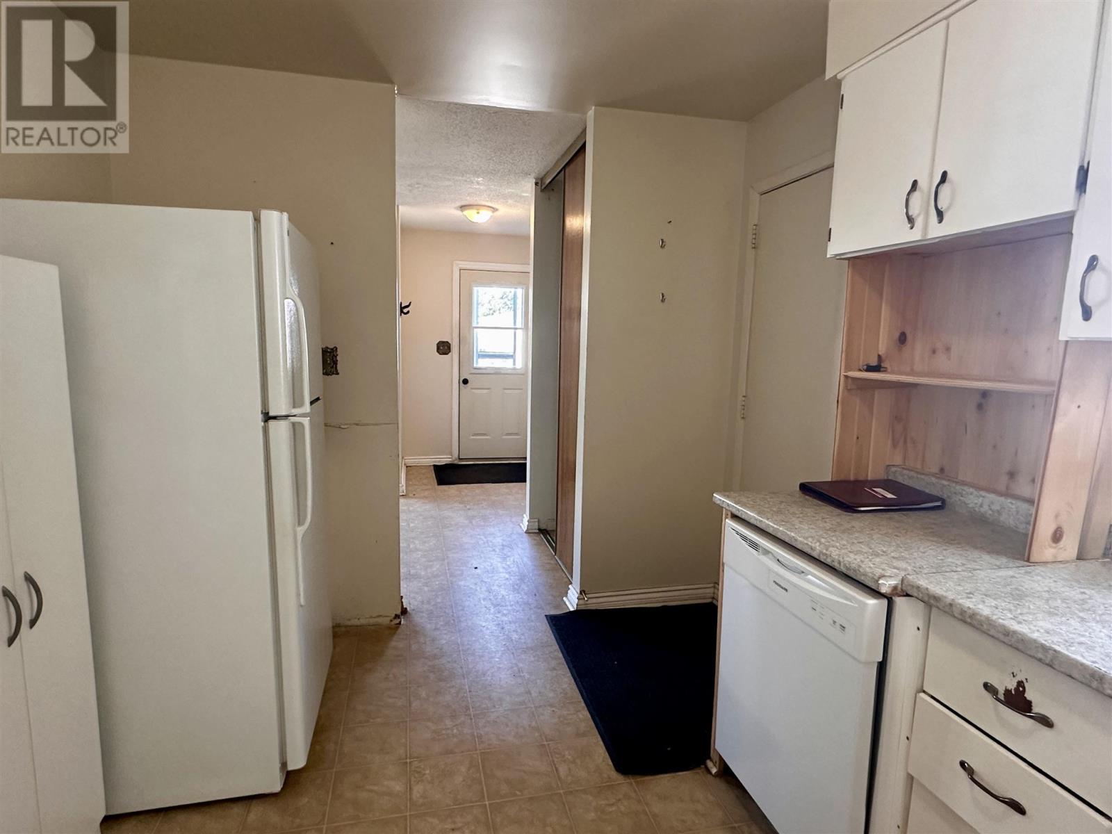 38 Beckett Blvd, Elliot Lake, Ontario P5A 3P7 - Photo 6 - SM253432