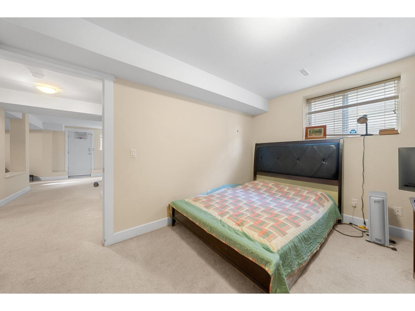 6942 198b Street, Langley, British Columbia  V2Y 3B4 - Photo 27 - R3057396