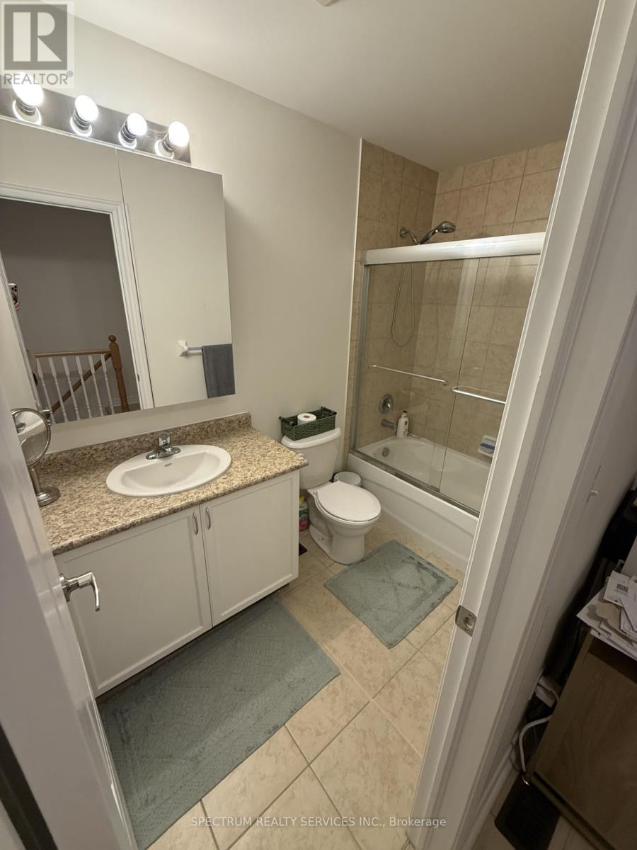 154 Truedell Circle, Hamilton, Ontario  L8B 0T1 - Photo 26 - X12605800