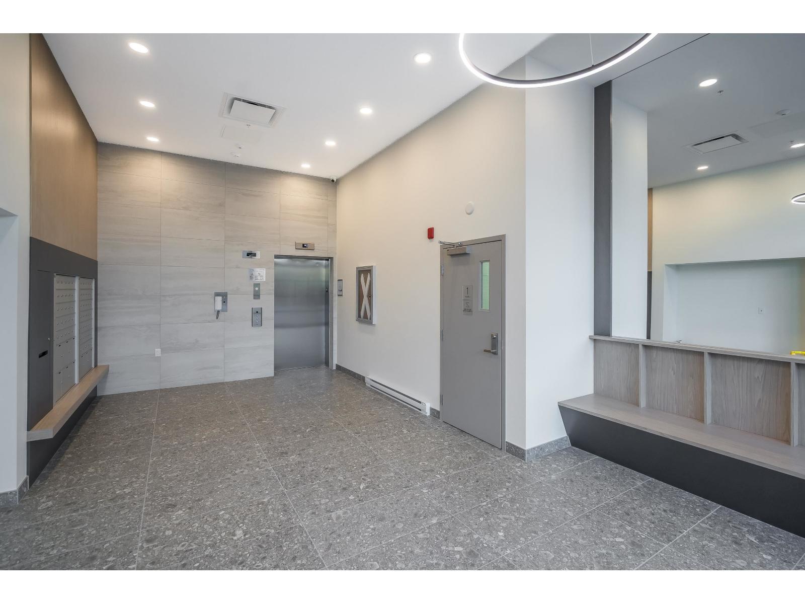 404 27218 Aldergrove Town Centre Drive, Langley, British Columbia  V4W 0E4 - Photo 5 - R3072387