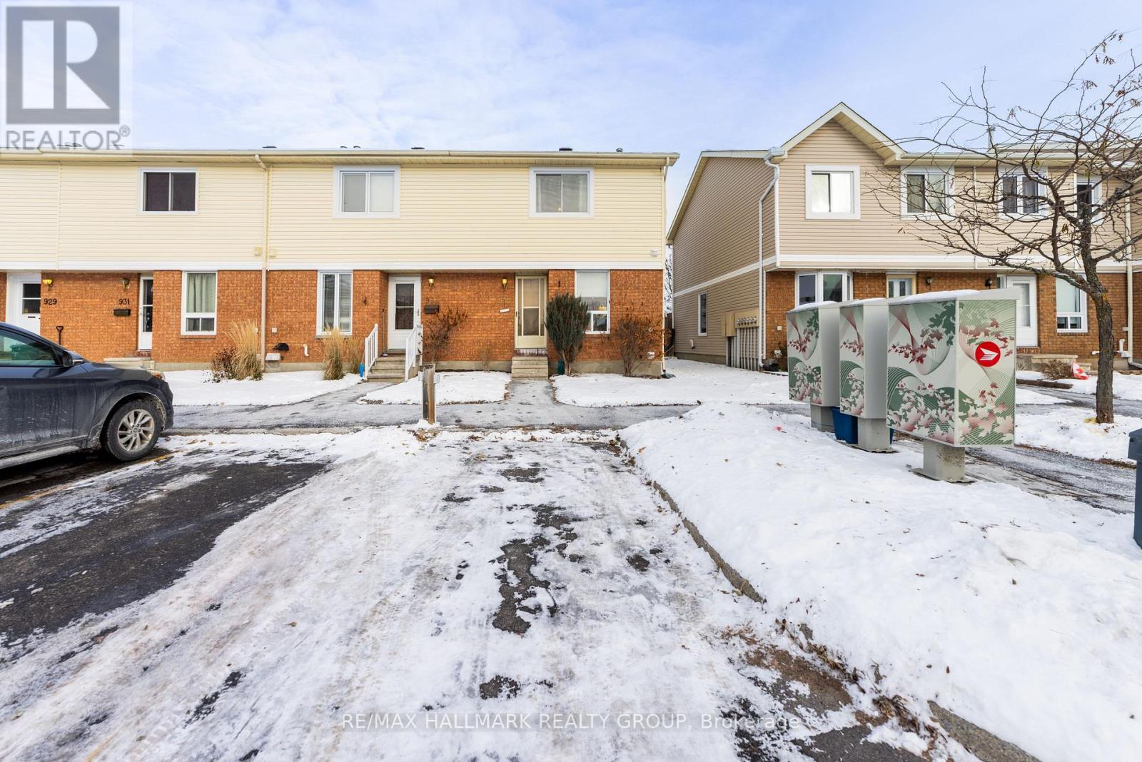 29 - 935 Cookshire Crescent, Ottawa, Ontario  K4A 3K4 - Photo 2 - X12610244