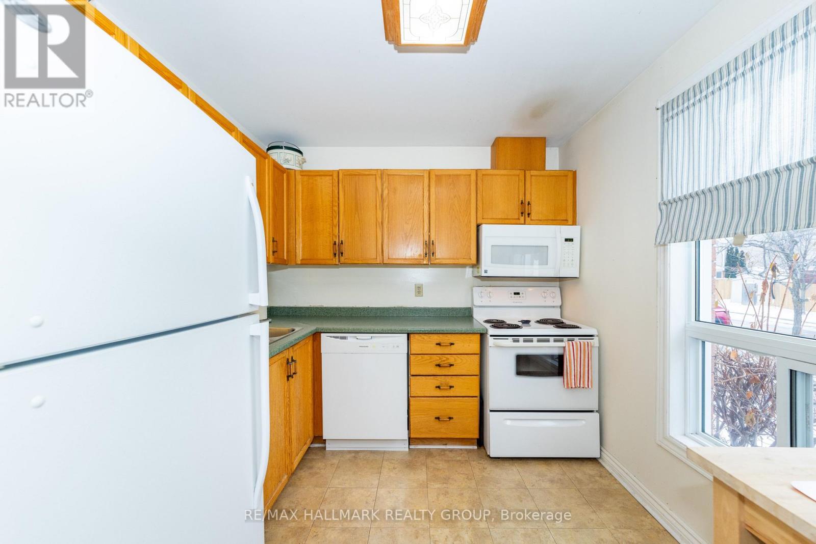 29 - 935 Cookshire Crescent, Ottawa, Ontario  K4A 3K4 - Photo 6 - X12610244