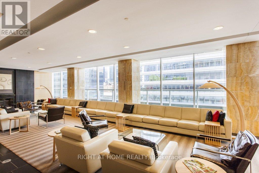 3703 - 55 Bremner Boulevard, Toronto, Ontario  M5J 0A6 - Photo 22 - C12608536