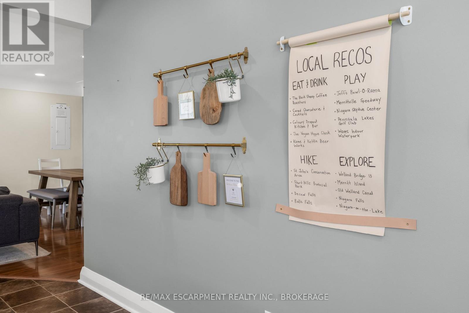 Main - 16 Golden Boulevard E, Welland, Ontario  L3B 1H2 - Photo 12 - X12610250