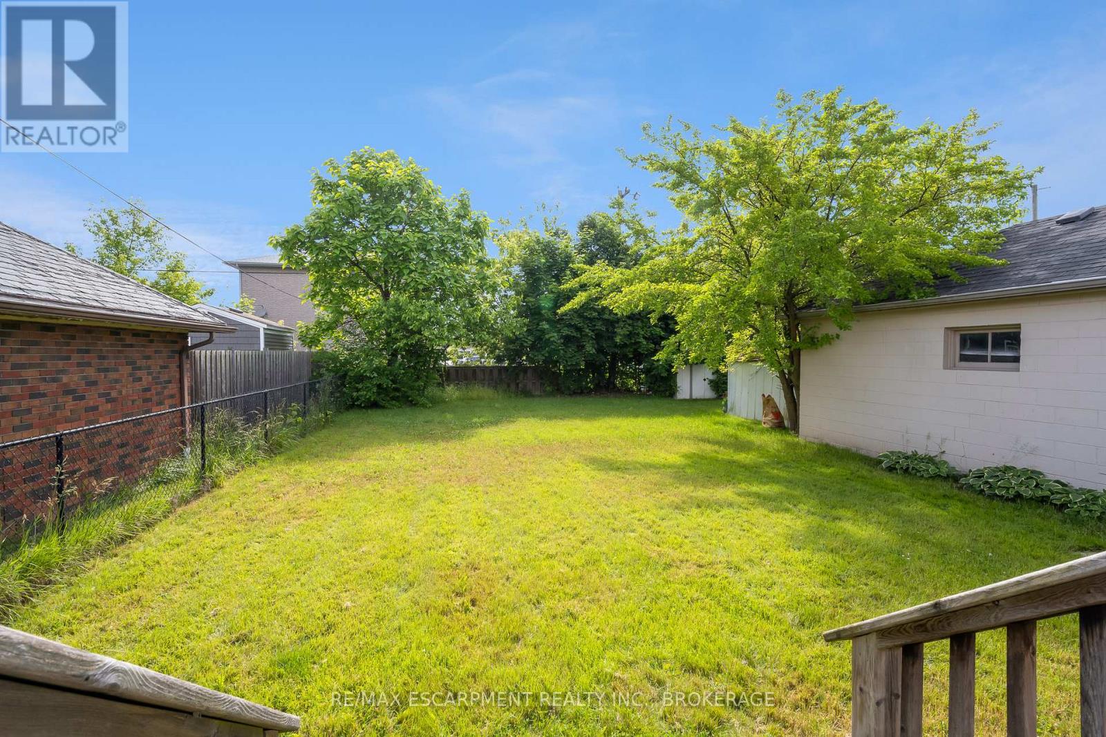 Main - 16 Golden Boulevard E, Welland, Ontario  L3B 1H2 - Photo 22 - X12610250