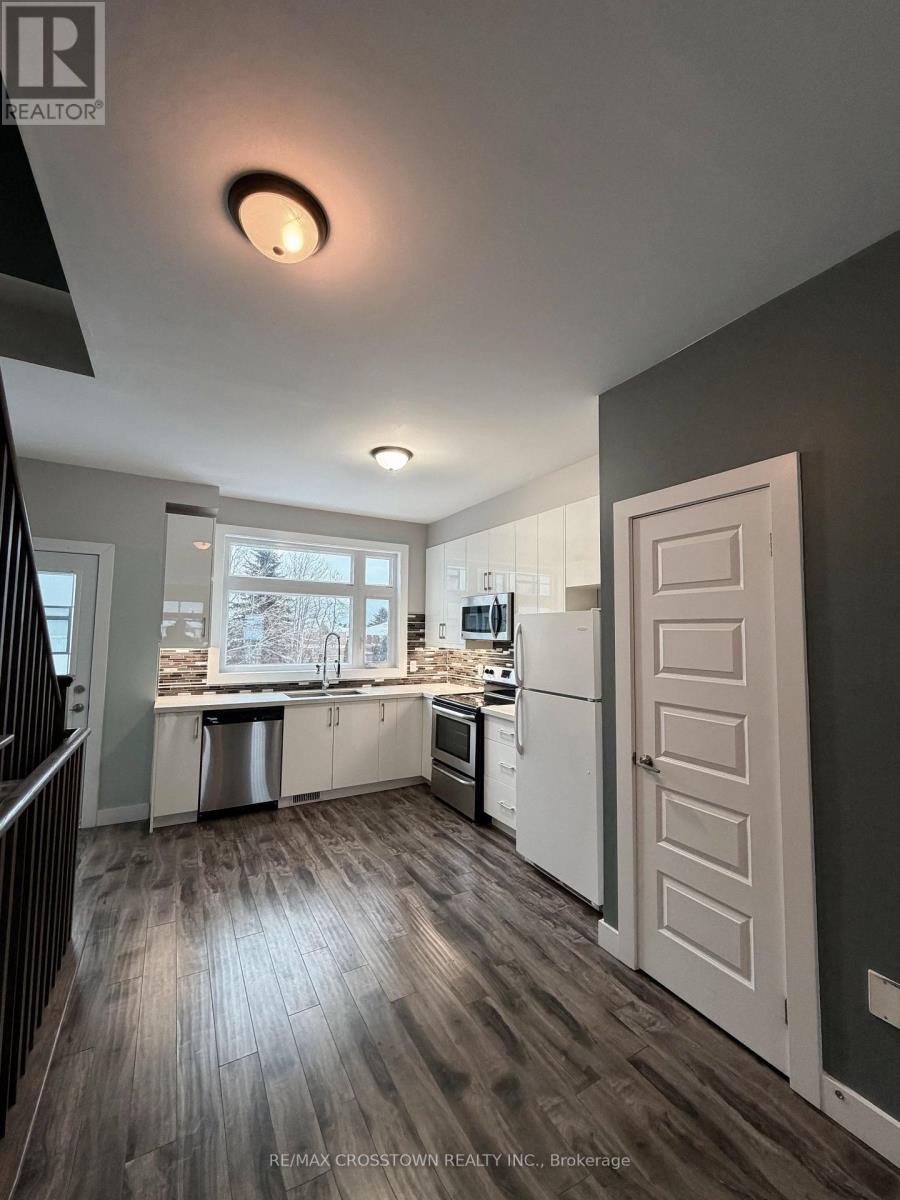 2 - 540 Essa Road, Barrie, Ontario  L9J 0H2 - Photo 11 - S12604818