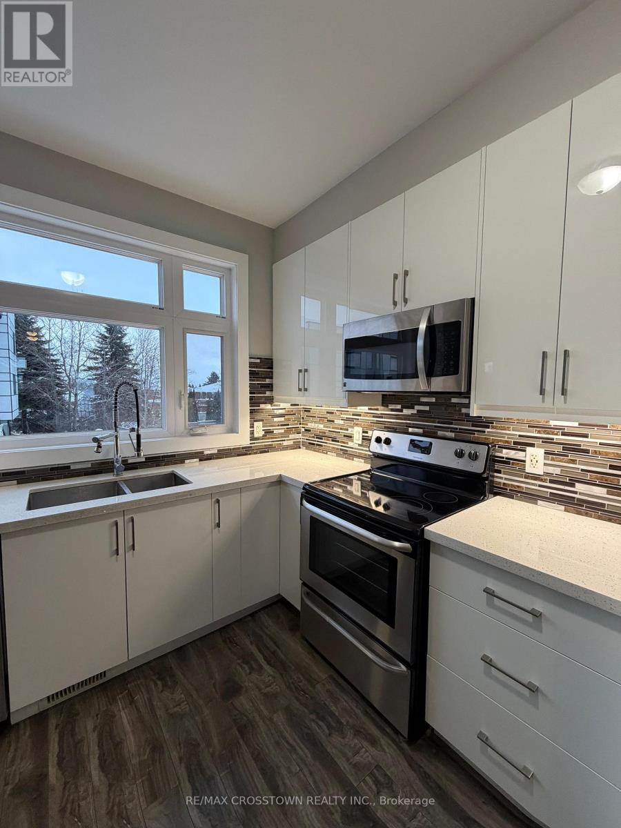 2 - 540 Essa Road, Barrie, Ontario  L9J 0H2 - Photo 14 - S12604818