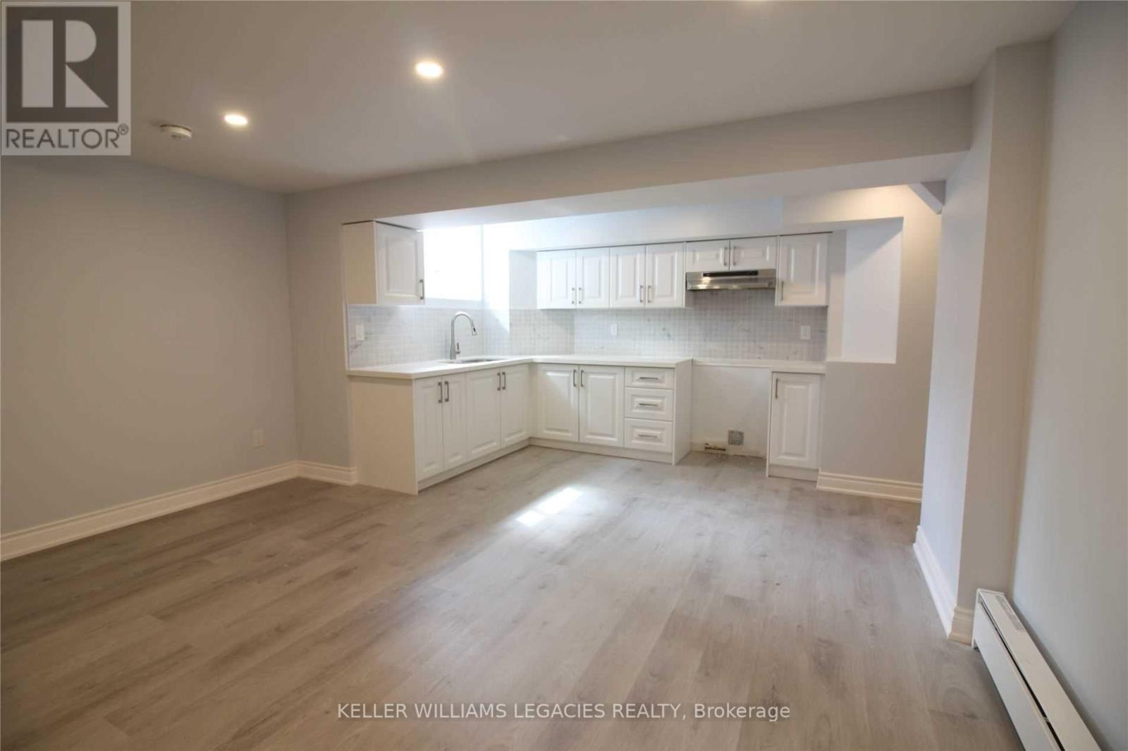 Bsmt - 30 Richgrove Drive, Brampton, Ontario  L6P 1X6 - Photo 13 - W12495746