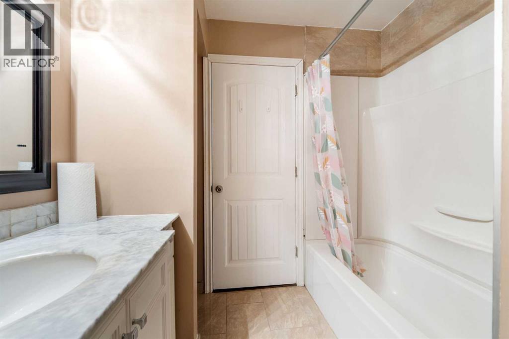 301, 13104 Elbow Drive Sw, Calgary, Alberta T2W 2P2 - Photo 15 - A2272980