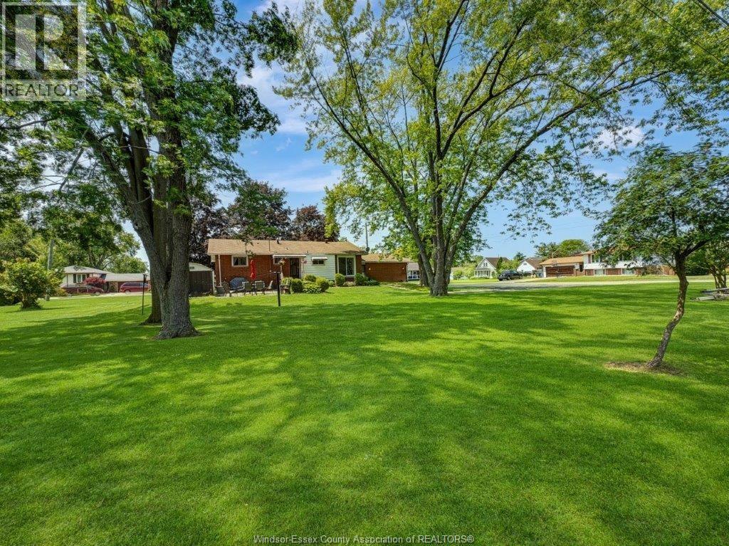 305 Maple Avenue, Lasalle, Ontario N9J 1P1 - Photo 28 - 25031370