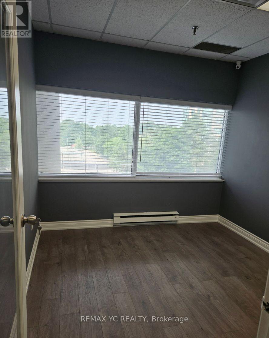 301 - 5460 Yonge Street, Toronto, Ontario  M2N 6K7 - Photo 4 - C12610242