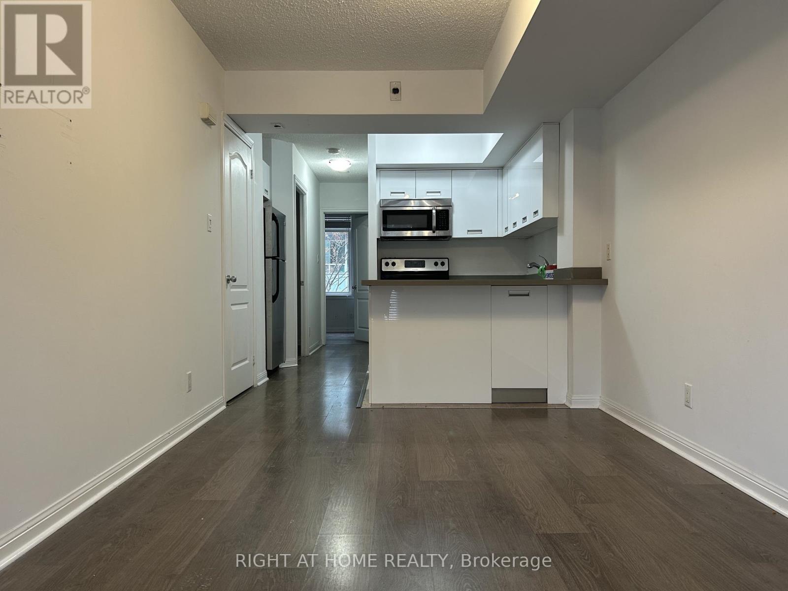 508 - 5 Shank Street, Toronto, Ontario  M6K 3W9 - Photo 8 - C12456460