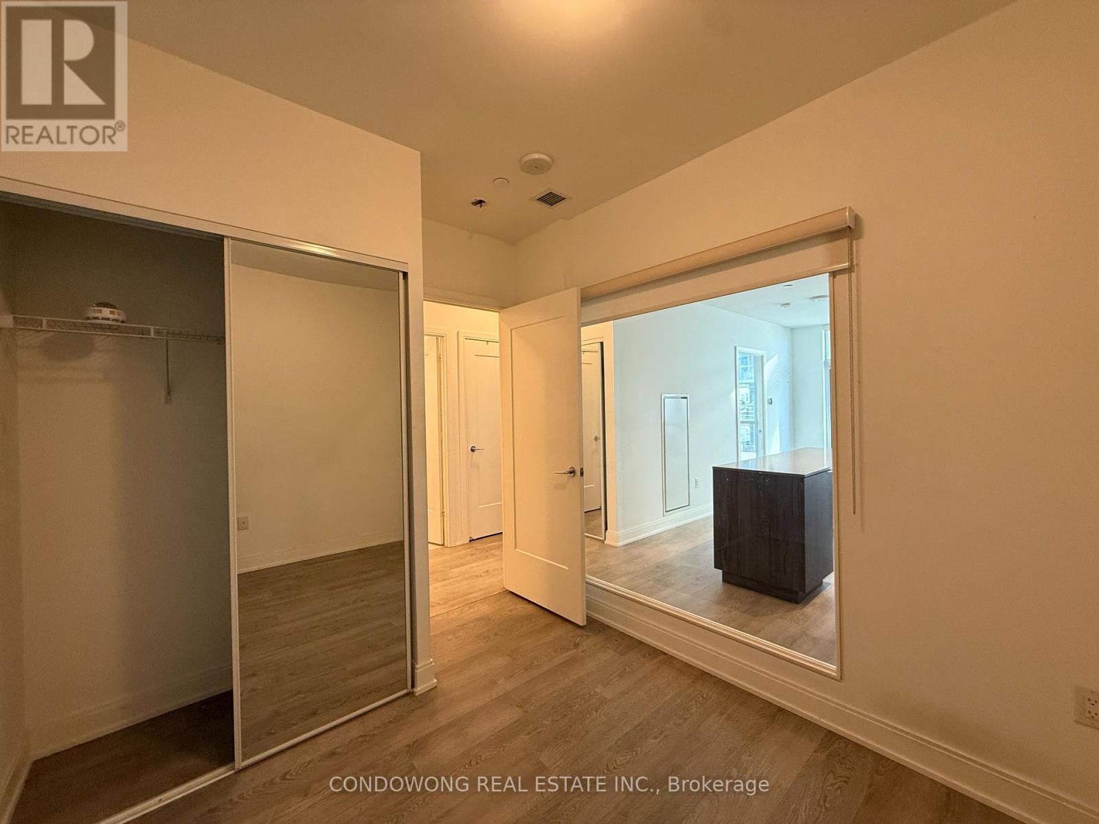 406 - 65 Annie Craig Drive, Toronto, Ontario  M8V 0G3 - Photo 9 - W12505308