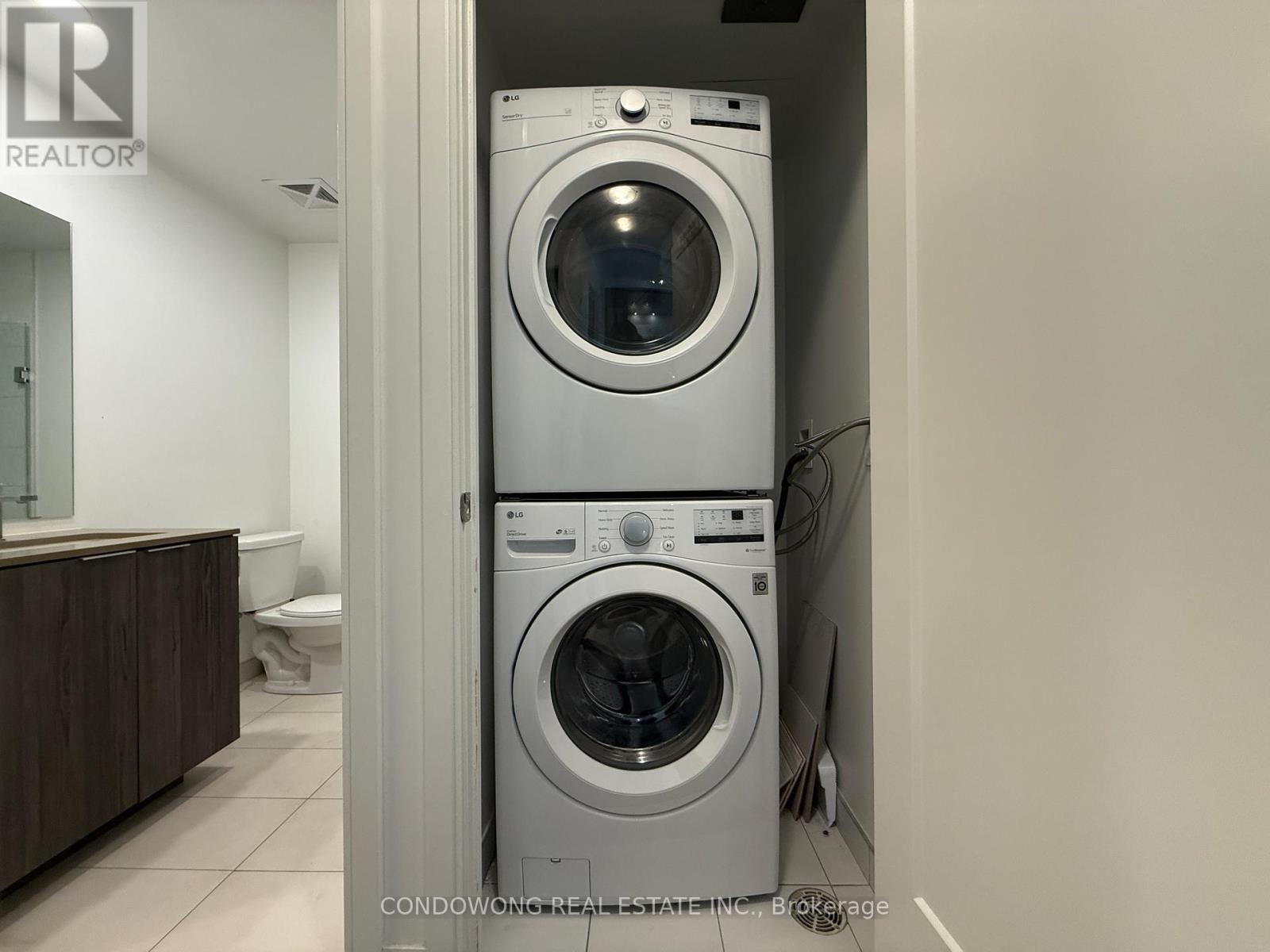 406 - 65 Annie Craig Drive, Toronto, Ontario  M8V 0G3 - Photo 6 - W12505308